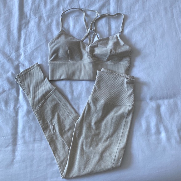 ALO Yoga Other - Alo Yoga Set